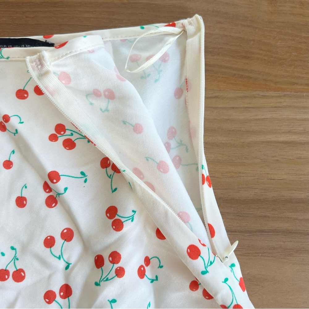 Zara Cherry Satin Mini Skirt Size XS - Picture 8 of 10